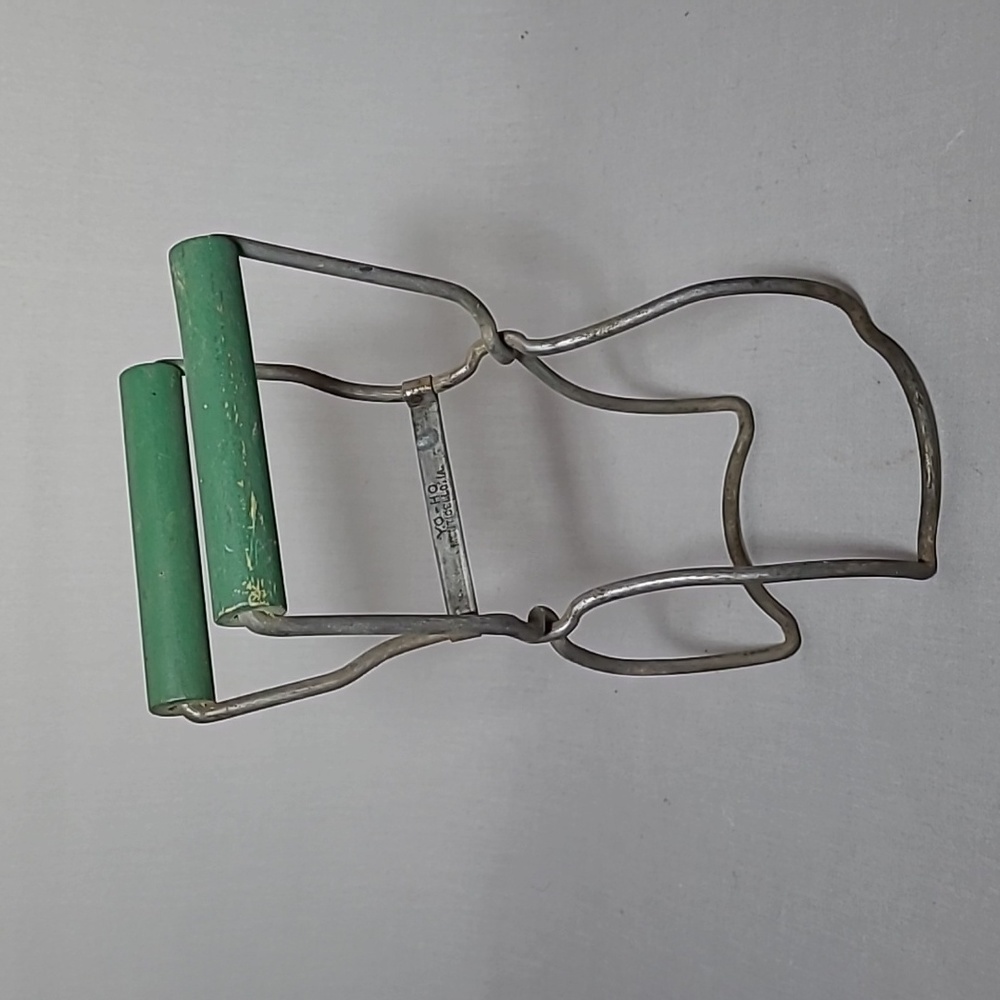 Vintage Viro Aluminum Cone Colander w/Wood Pestle Yo-Ho Jar Lifter & Jar Openers - Picture 7 of 16